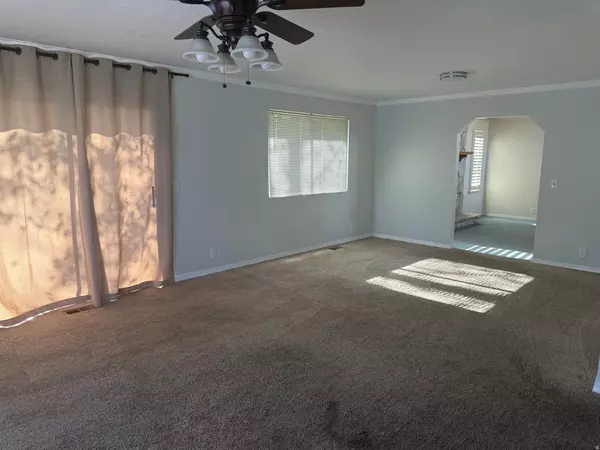 Murray, UT 84123,929 W BRANDERMILL CV