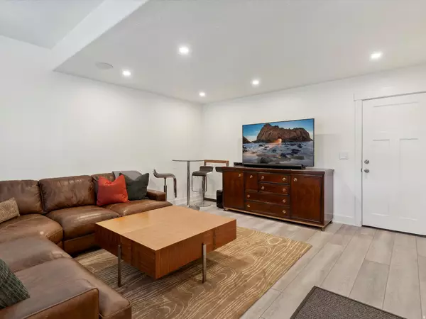 Ogden, UT 84401,335 E PARK BLVD S