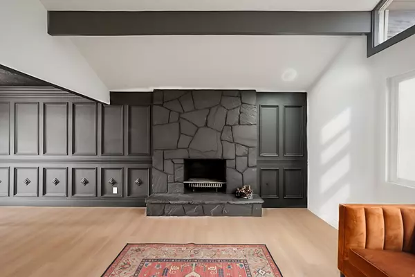 West Bountiful, UT 84087,789 W 1950 N