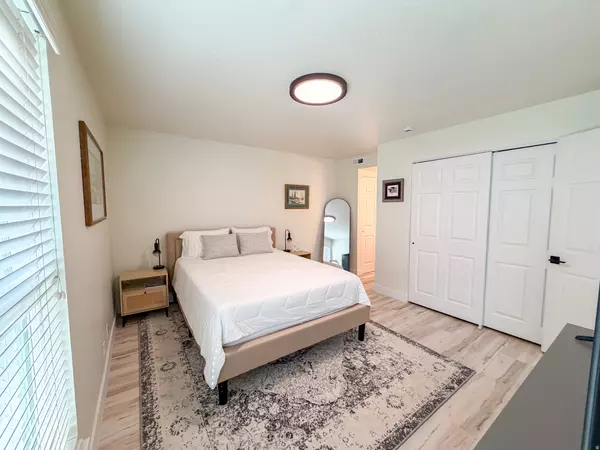 Millcreek, UT 84117,4620 S QUAIL PARK DR E #L