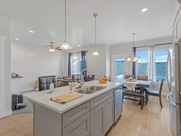 Herriman, UT 84096,4374 W SYKES LN