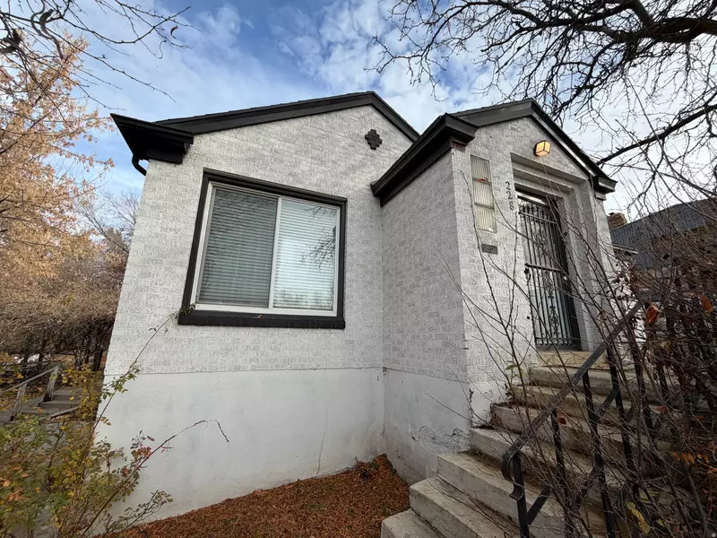 228 40TH ST, Ogden, UT 84405