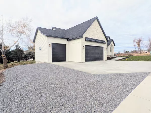 North Logan, UT 84341,3057 N 1200 E