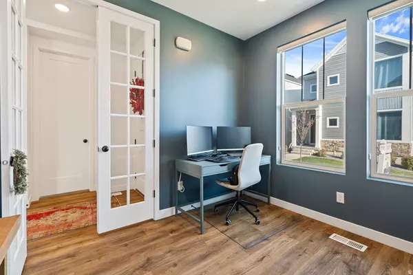 Highland, UT 84003,9748 N CALDWELL PL