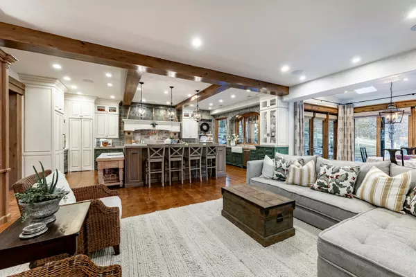 Bountiful, UT 84010,2091 WINDSOR PARK CIR