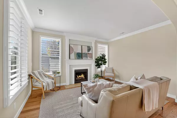 North Salt Lake, UT 84054,925 ELIZABETH DR