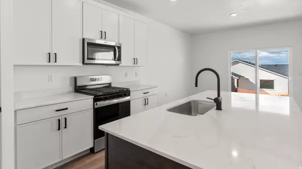 Cedar City, UT 84720,573 S FOUNDATION TRL #111