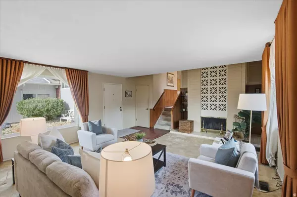 Holladay, UT 84117,1583 MEADOWMOOR RD