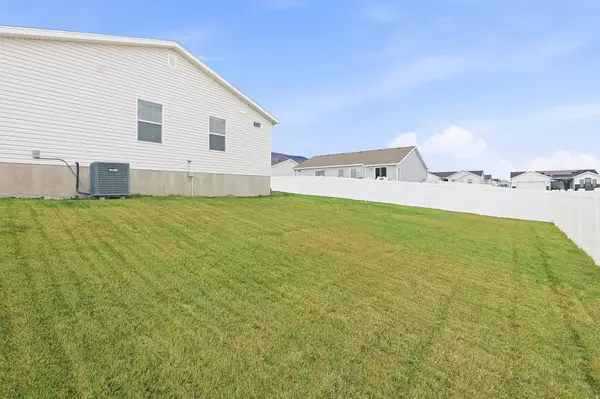 Grantsville, UT 84029,1128 W HIGH PLAINS DR