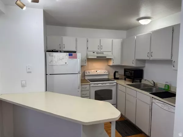 Provo, UT 84604,98 W 880 N #13