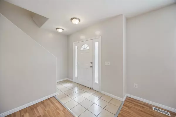 West Jordan, UT 84081,6777 S GREVILLEA LN