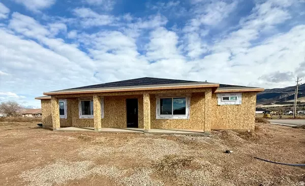 985 E WINCHESTER DR, Enoch, UT 84721