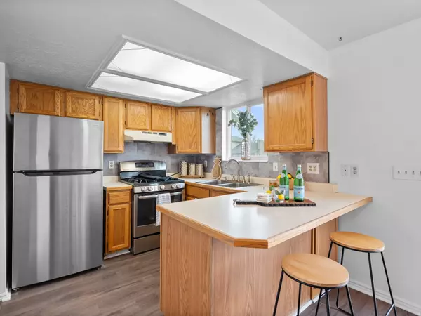 Riverton, UT 84065,12216 S 1300 W