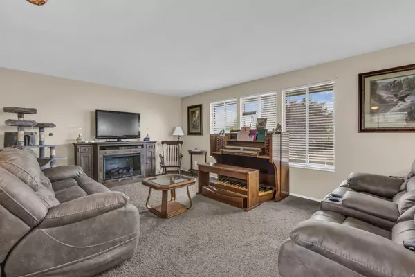 Clinton, UT 84015,1118 N 575 W