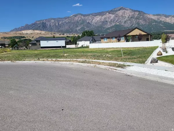 3055 N 1160 W, Pleasant View, UT 84414