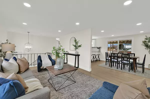 Roy, UT 84067,4220 S 2075 W