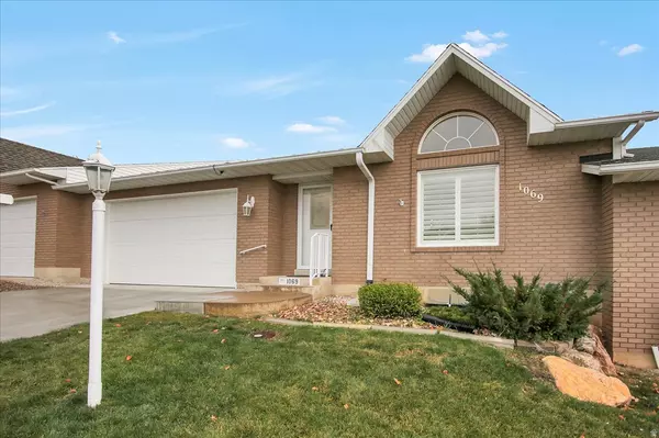 1069 E 5600 S, South Ogden, UT 84405