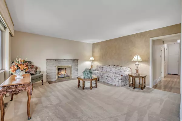 Murray, UT 84107,3935 S 300 E