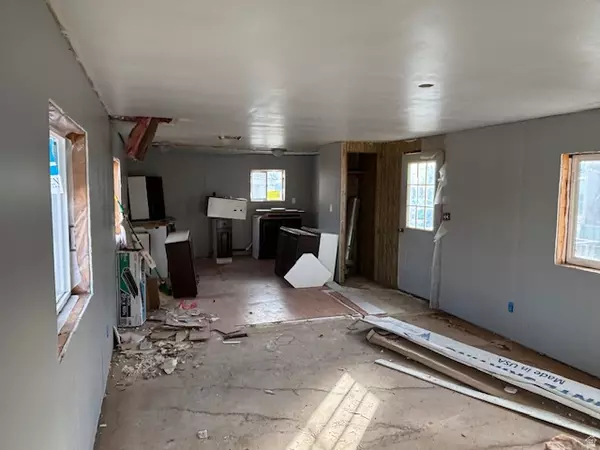 Vernal, UT 84078,50 S 1500 W #7