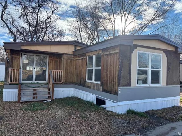 Vernal, UT 84078,50 S 1500 W #24