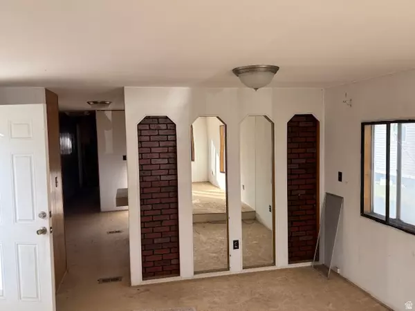 Vernal, UT 84078,50 S 1500 W