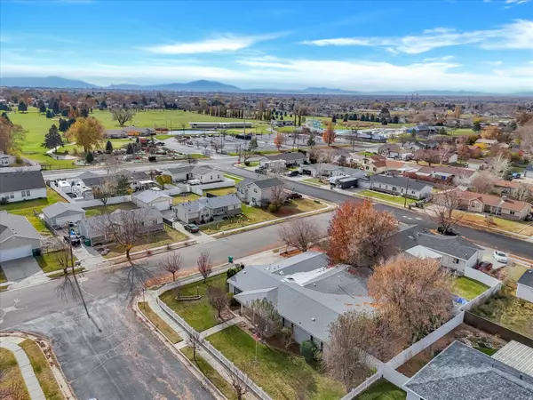 Roy, UT 84067,5173 S 2825 W