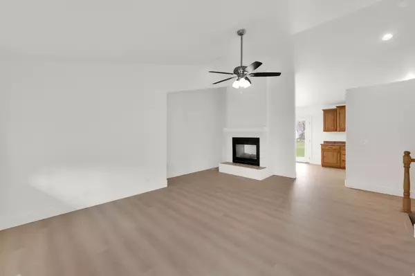 Herriman, UT 84096,11856 S COLES CAMP CIR