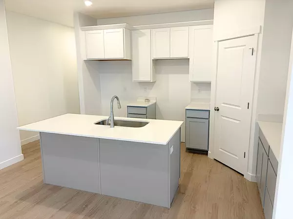 Saratoga Springs, UT 84045,879 S MATHILDA DR