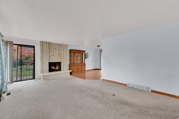 Ogden, UT 84403,1663 NAVAJO DR