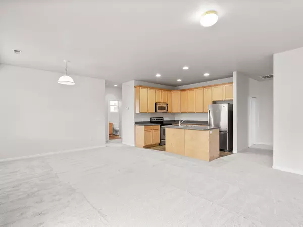 Herriman, UT 84096,12399 STOCKADE LN