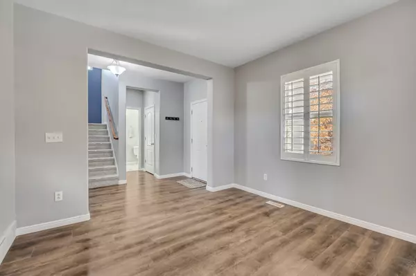 South Jordan, UT 84009,4472 W SILENT RAIN DR S