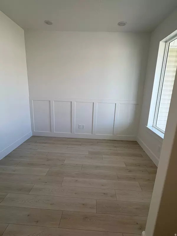 Tremonton, UT 84337,867 N 930 W #82