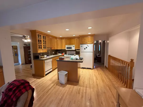 Salt Lake City, UT 84109,3143 E DEL MAR DR S