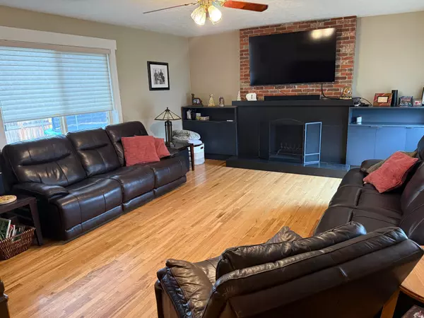 Murray, UT 84107,5442 S AVALON DR