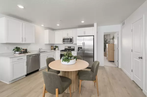 Santaquin, UT 84655,255 N POLLY LN W #6