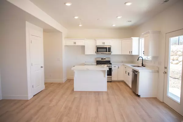 Spanish Fork, UT 84660,1918 E 1350 N