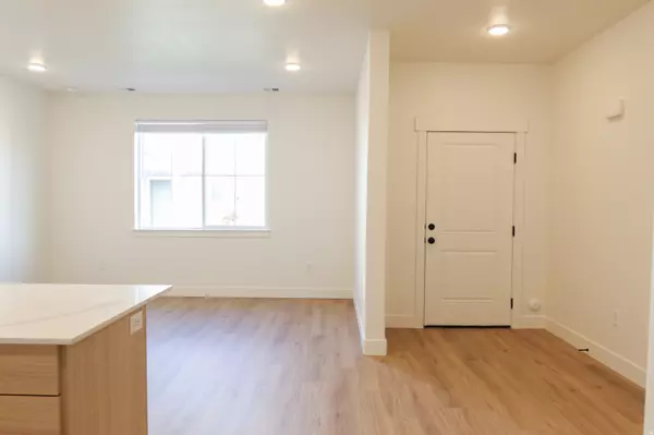 Smithfield, UT 84335,226 W 690 N