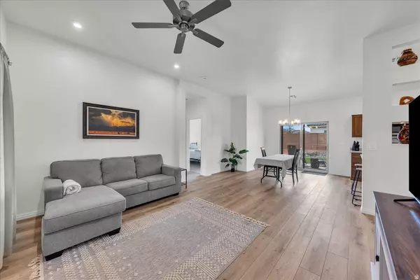 Hurricane, UT 84737,4759 W 3080 S