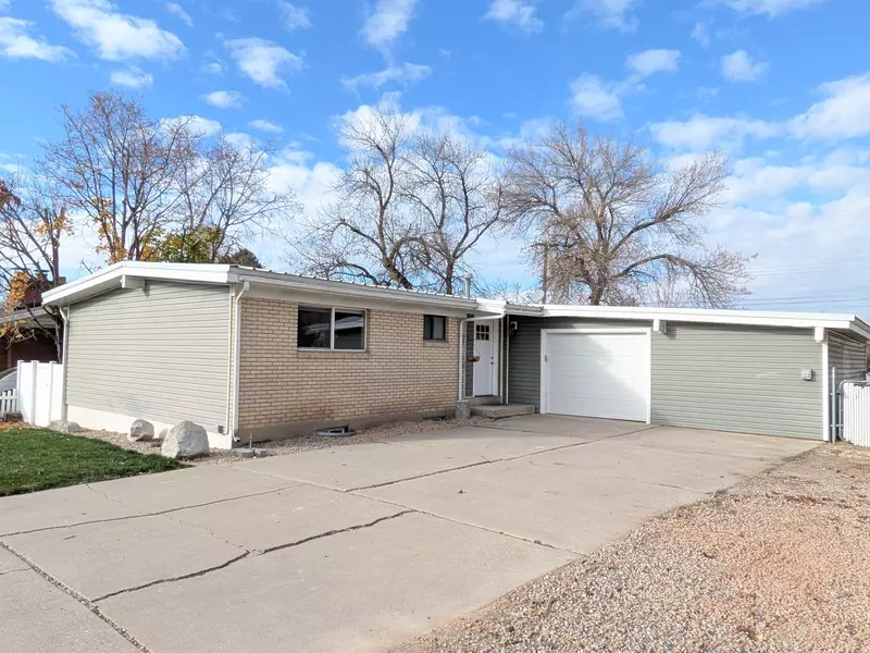 758 W 1000 S, Woods Cross, UT 84087