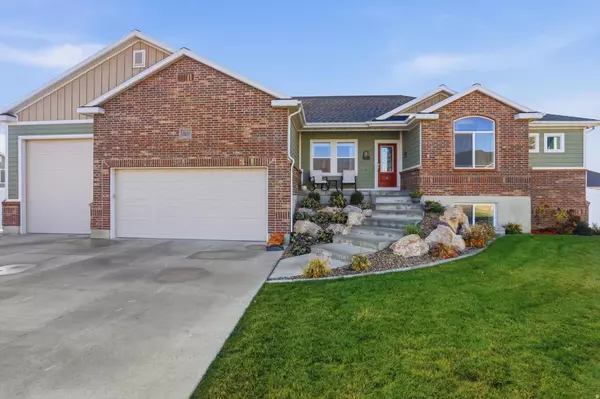 2611 W 1850 S, West Haven, UT 84401