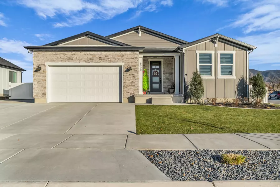 4590 N OKTOBERFEST WAY, Eagle Mountain, UT 84005