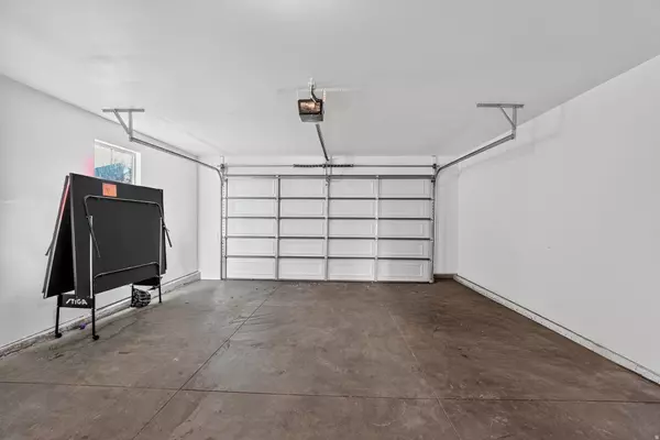 Saratoga Springs, UT 84045,142 W HARVEST LN