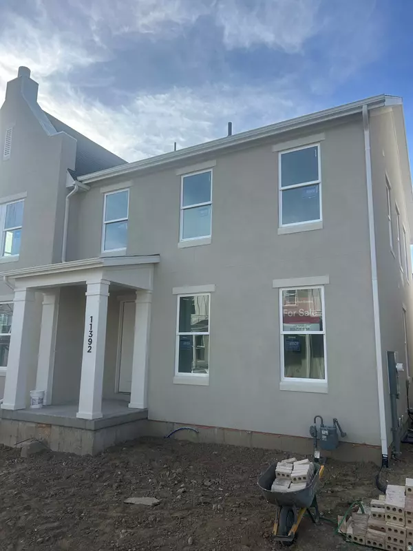 South Jordan, UT 84009,11392 S WATERCOUSE RD #375