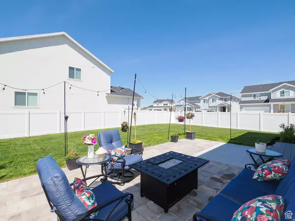 Syracuse, UT 84075,3022 S SHORELINE DR S