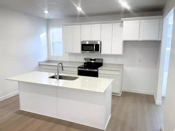 Saratoga Springs, UT 84045,923 S MATHILDA DR #262