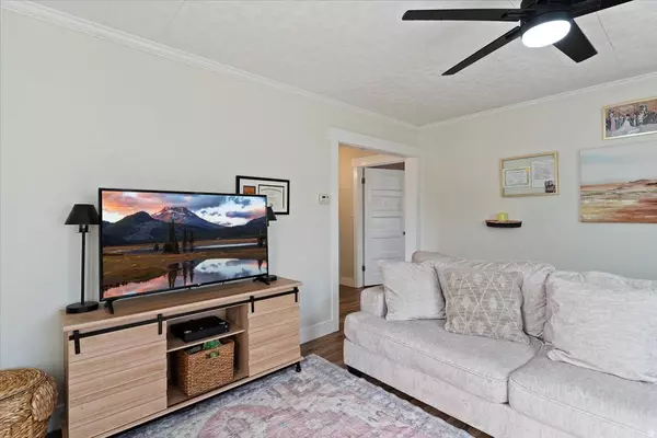 Ogden, UT 84405,13 YALE DR