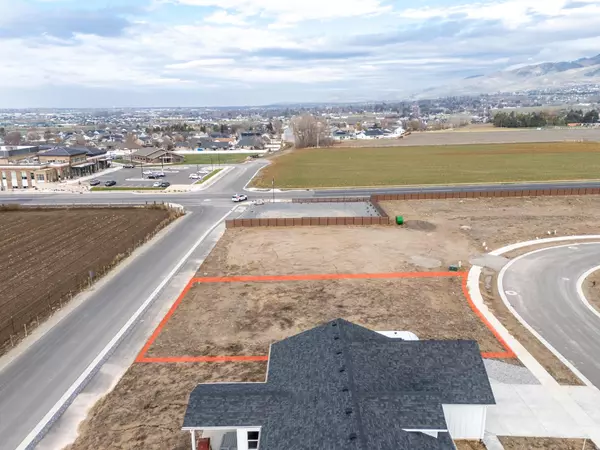 North Logan, UT 84341,2469 N 620 E #3