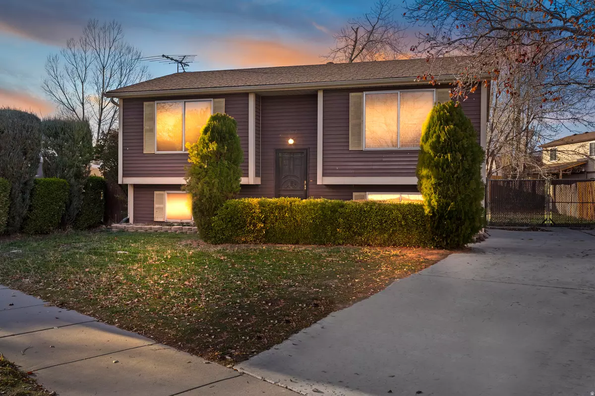 Taylorsville, UT 84129,3964 W HORIZON DOWNS CIR