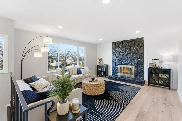 Sandy, UT 84092,11139 S 1330 E