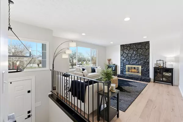 Sandy, UT 84092,11139 S 1330 E